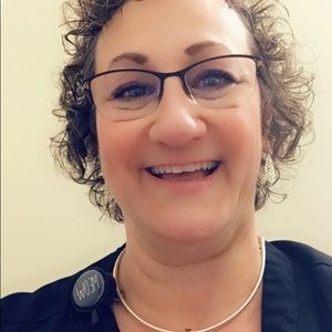 Meet your Posher, Beth